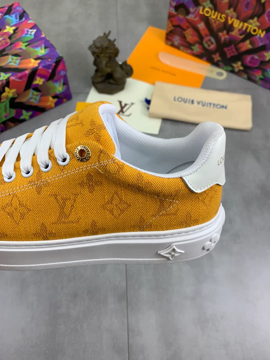 Men's men's shoes💰P520💰[New model]🆘High quality cowhide [Louis Vuitton]LV official website latest model🎁casual and fashionable men's shoes👟hot style💥simple and elegant style, exclusive for trendy men. Unique official website latest brand elements👑original decoration, fashionable and generous, the fabric is made of original denim➕comfortable and breathable mesh lining➕cow leather feet ✅The official website specifies wear-resistant casual outsole, the classic model is taken in real life🎬Color: 6️⃣colors available😍Number of codes: 38-44 Full set of packaging
